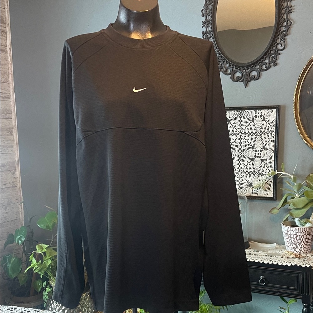 Nike Black Crew Neck Long Sleeve Top vintage
